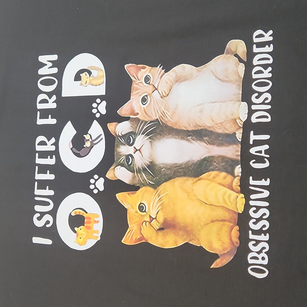 Grahic Cat Tee " I Suffer From Obsessive Cat Disorder" Black Tee. Size L - Picture 3 of 6